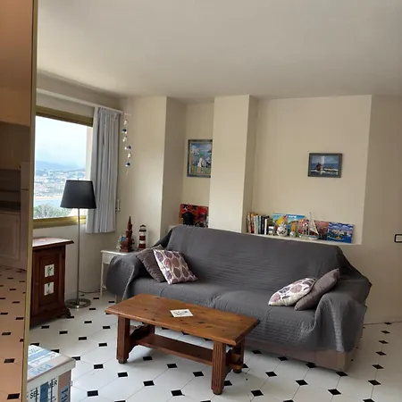 Precioso En S'agaro Con Fantasticas Vistas Al Mar Apartment *